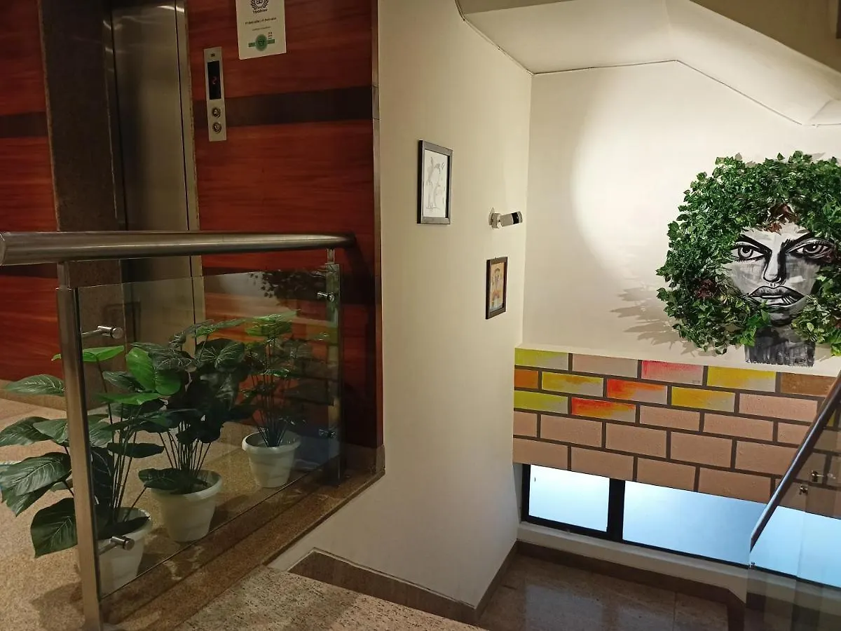 Cosy Grand, Chanakyapuri By The Cosy Hotels Нью-Дели 4*,  Индия