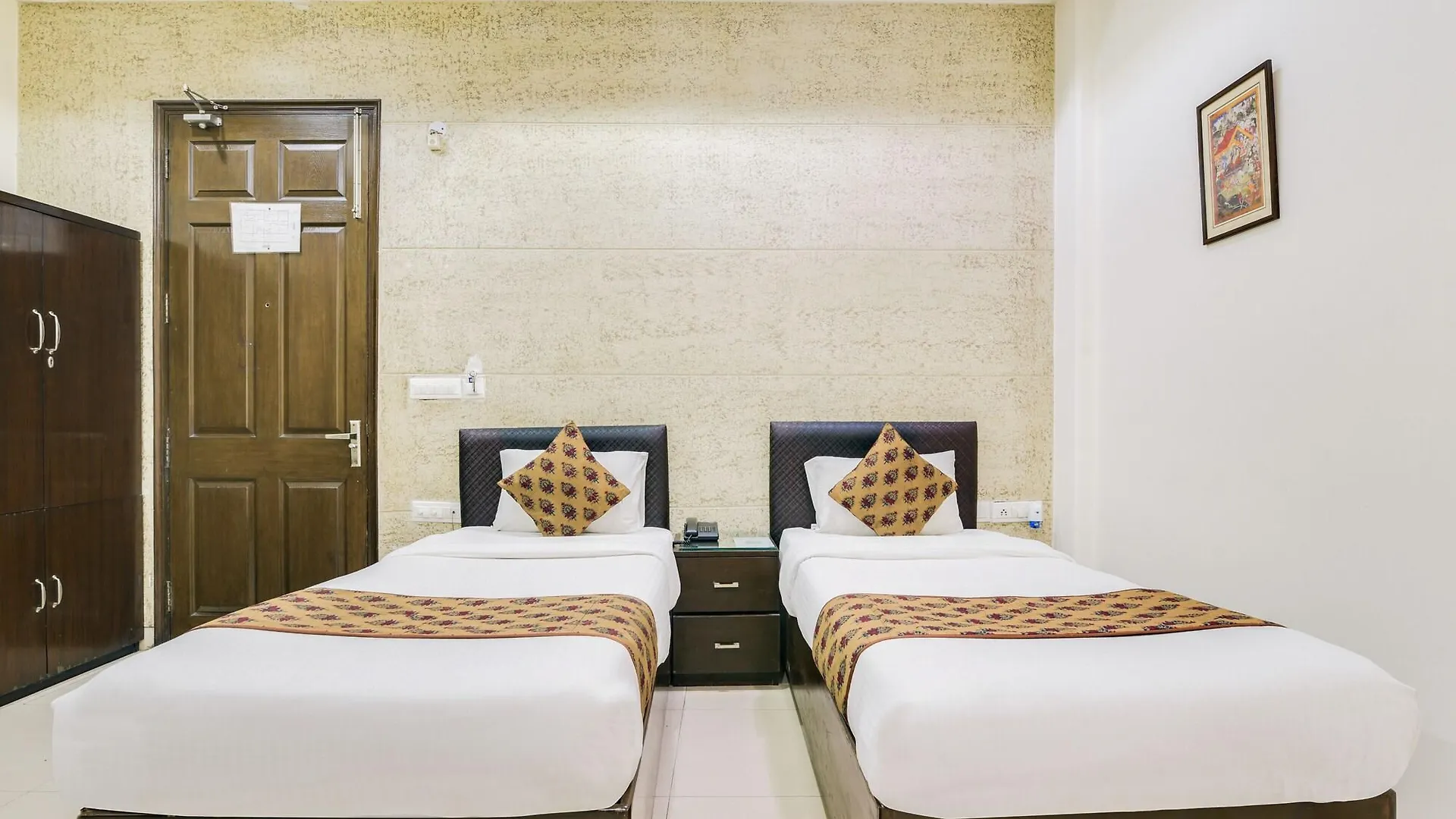 Cosy Grand, Chanakyapuri By The Cosy Hotels New Delhi