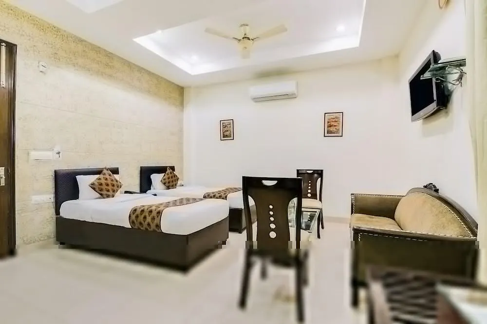 Cosy Grand, Chanakyapuri By The Cosy Hotels New Delhi