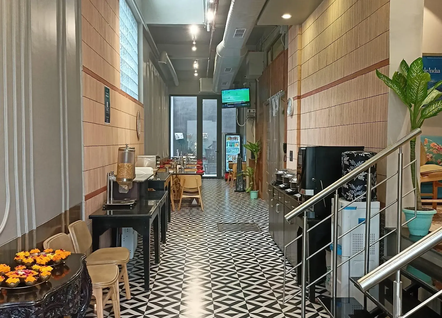 Cosy Grand, Chanakyapuri By The Cosy Hotels New Delhi 4*,  India