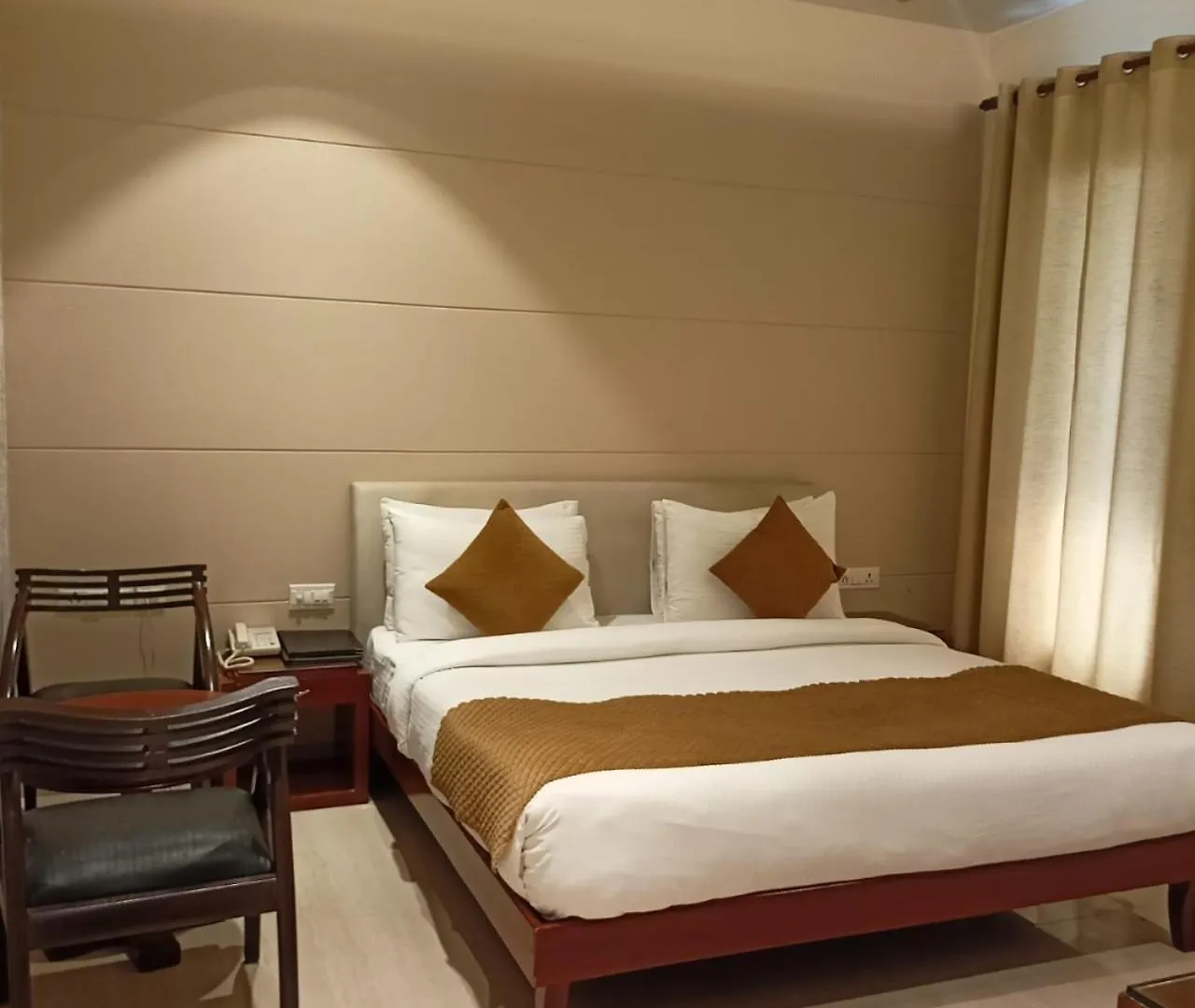 Cosy Grand, Chanakyapuri By The Cosy Hotels New Delhi