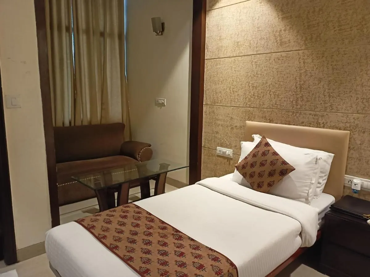 Cosy Grand, Chanakyapuri By The Cosy Hotels New Delhi
