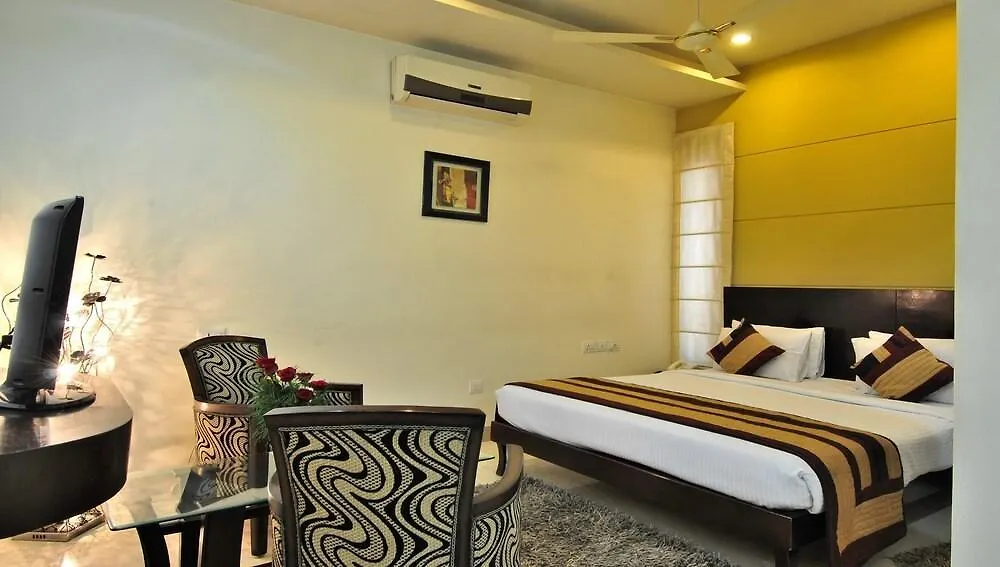 Cosy Grand, Chanakyapuri By The Cosy Hotels New Delhi